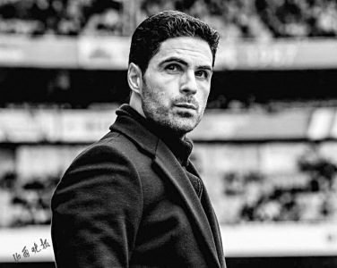 “三打？水晶宫本赛季社区盾+英超都赢利物浦