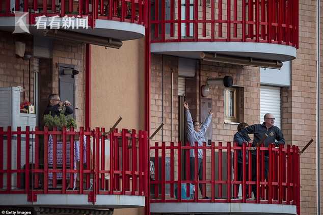 意大利空军上演《今夜无人入眠》 特朗普也点赞