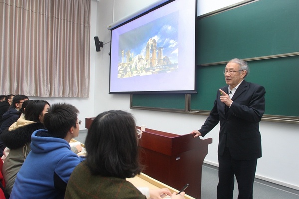 强课先强师!一年间,上海加速打造高素质思政教师队伍,引导学生扣好人生第一粒扣子