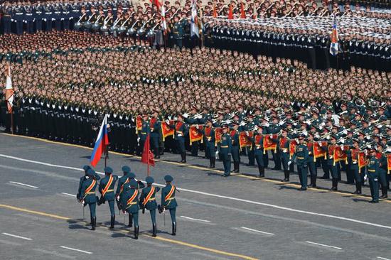 ����ͼƬ������˹2019��쳡ʤ�����ı��ֳ�������˹��������վ��