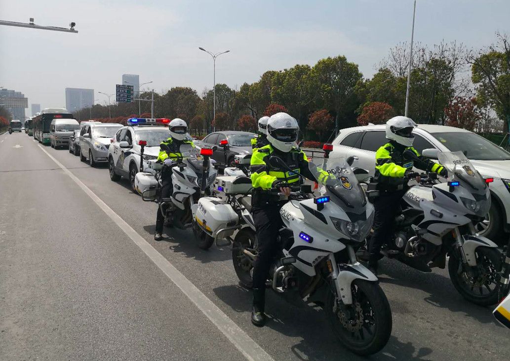 41支醫療隊含淚撤離武漢:這一刻,我終於聽懂了國歌