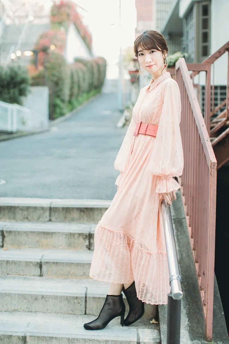 日本美女柏木由纪太靓丽!肌肤娇嫩笑靥如花温柔惊艳