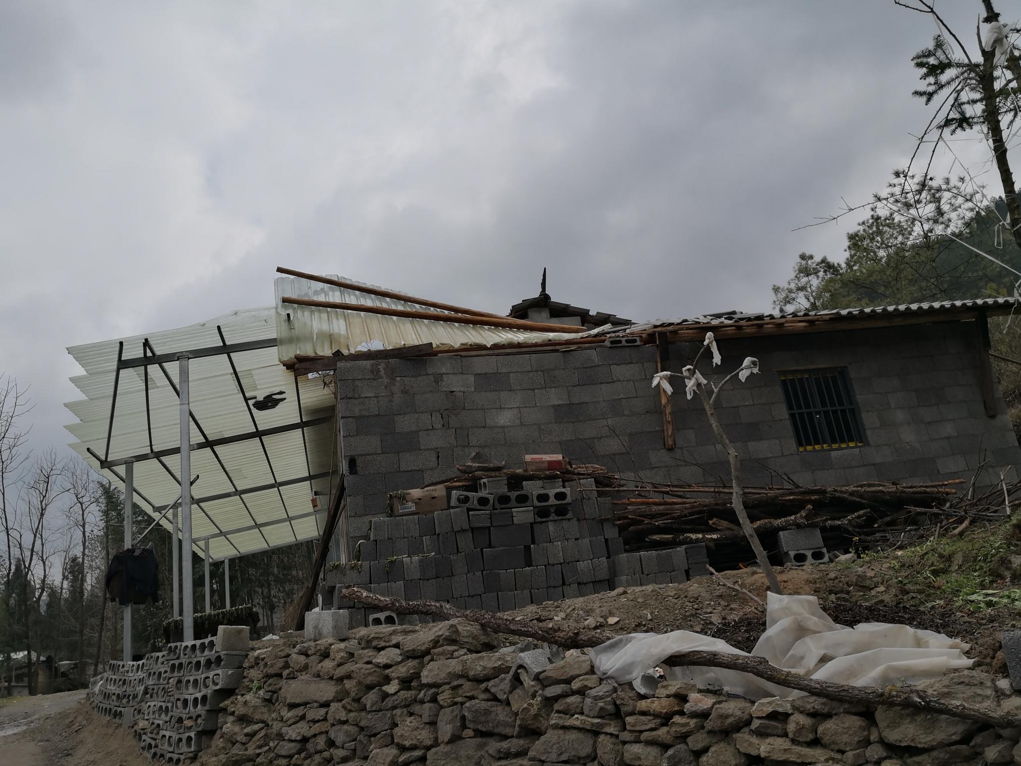 村民房屋受损。受访者供图