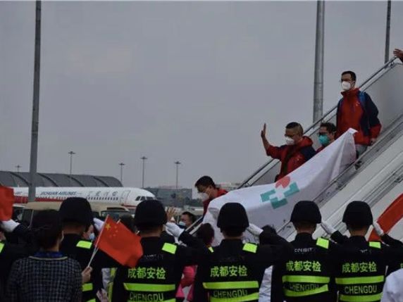 你们值得最高礼遇！