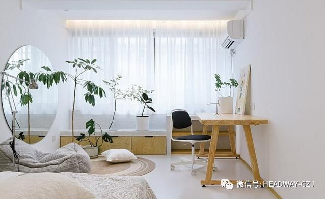 40平老破旧房子,改造原木风,白墙白地板让老房亮一倍!