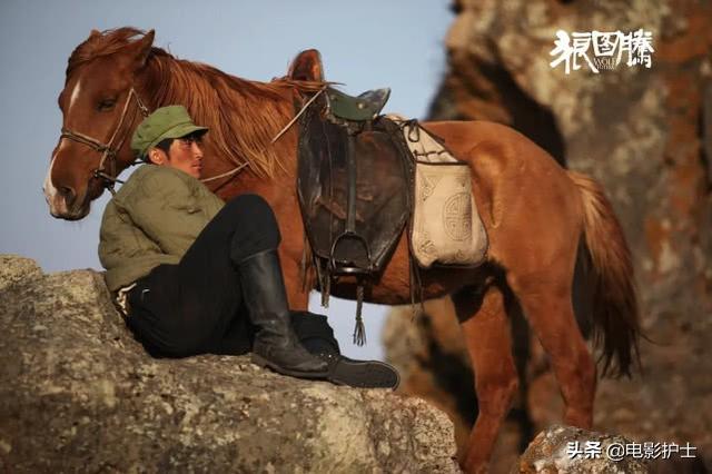 《狼图腾》重映,2015年首轮票房大卖6.9亿,冯绍峰最轰动一次