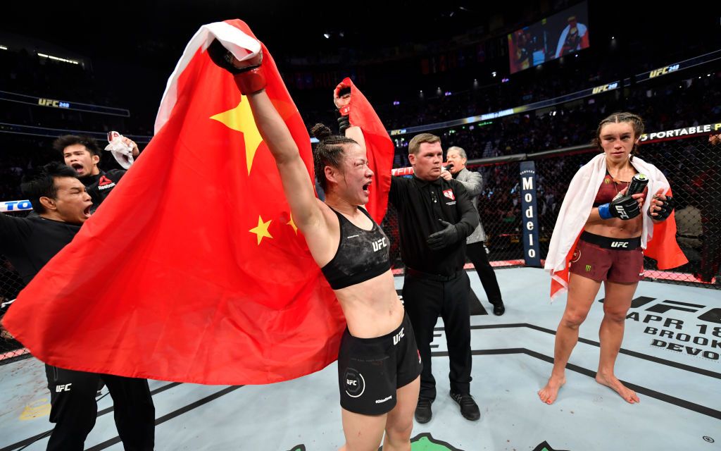张伟丽的卫冕之旅颇为曲折。UFC官网供图