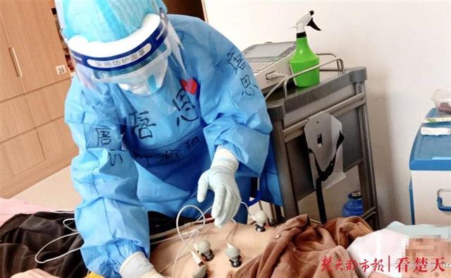 为了新冠肺炎患者,他们把自己变成“Tony”、健身教练、营养师……