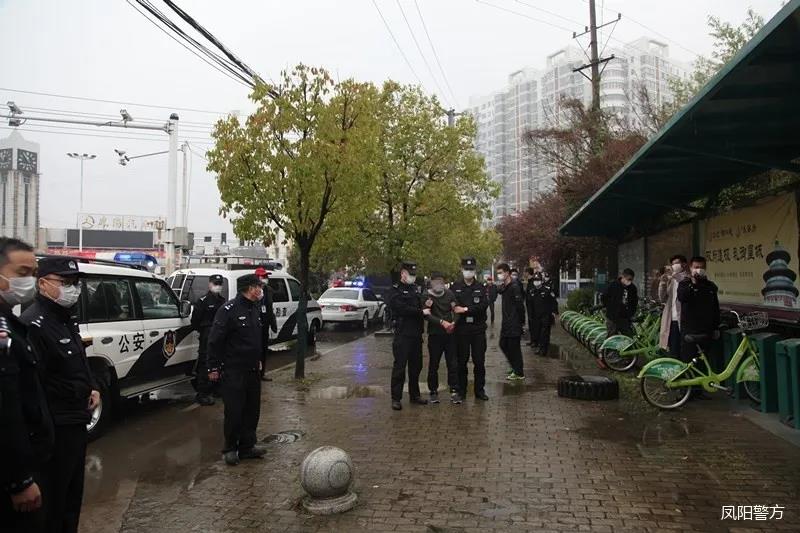 安徽凤阳拆迁楼内发现腐烂女尸 警方奋战52小时