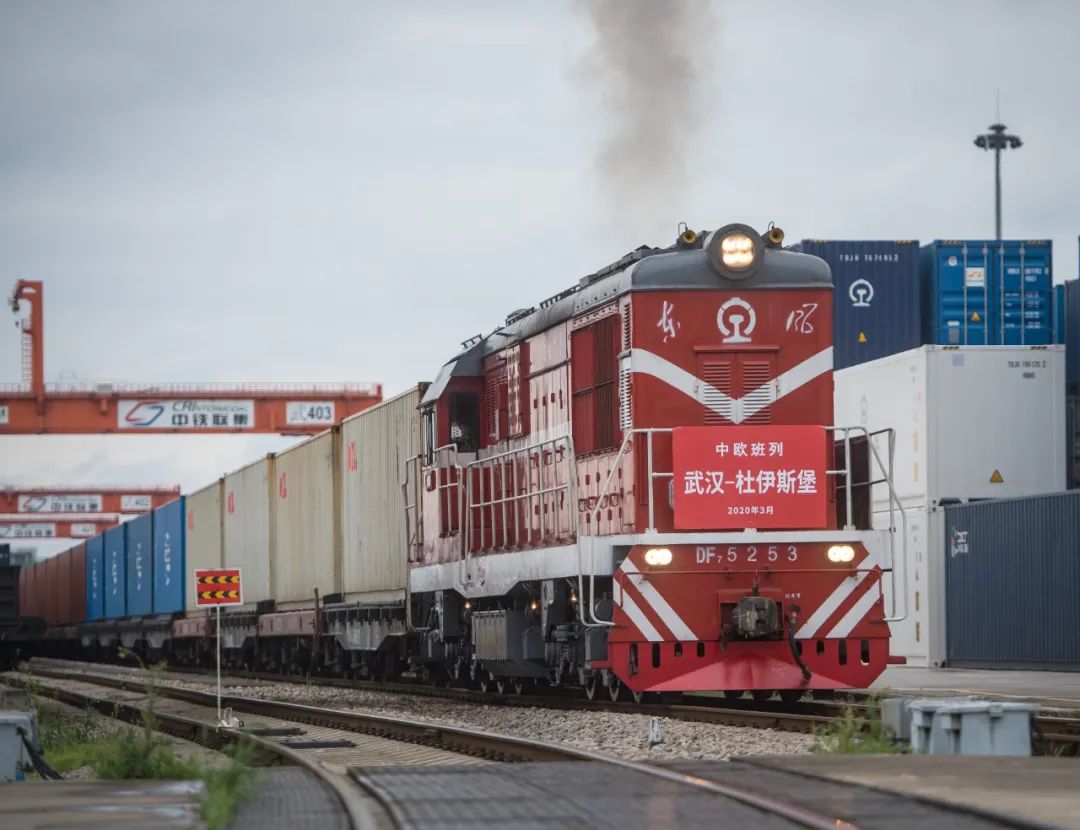 中欧班列经济总量_中欧班列(3)