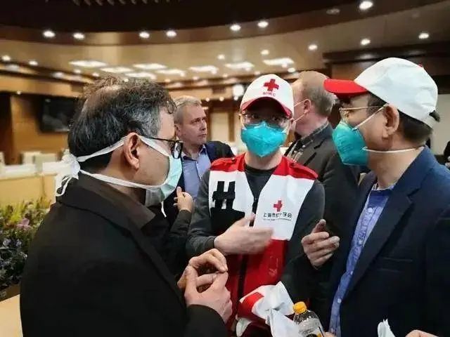 意大利、西班牙医院尸体成堆，比二战还悲惨