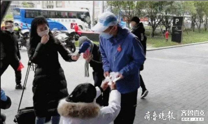 面對突然的求婚,
