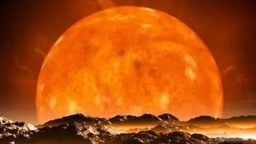 揭秘红巨星阶段的太阳:吞噬地球等三颗行星,木卫二冰层全部融化