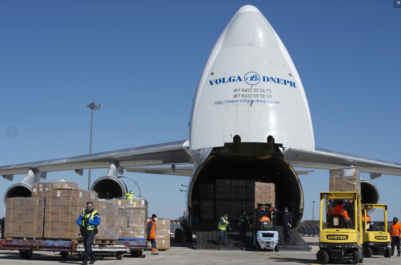 特朗普：中俄都向美国运送了医疗物资