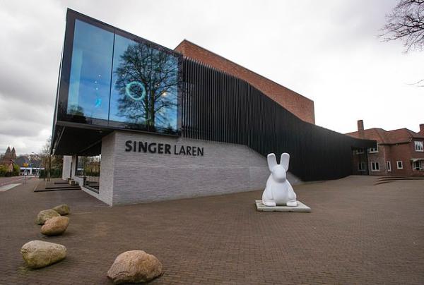 事发后的拉伦辛格博物馆