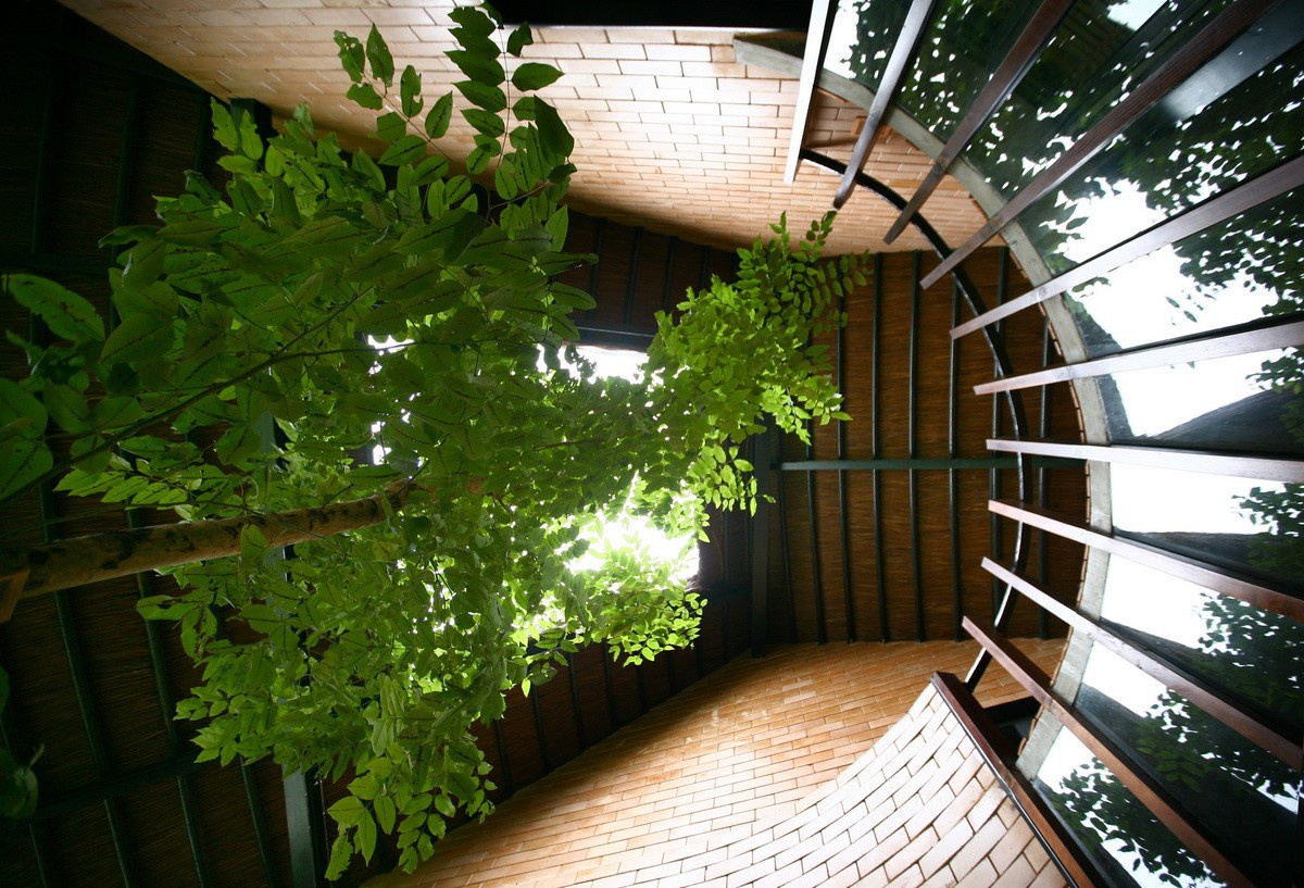 洪先生家宅 / 1+1>2 Architects