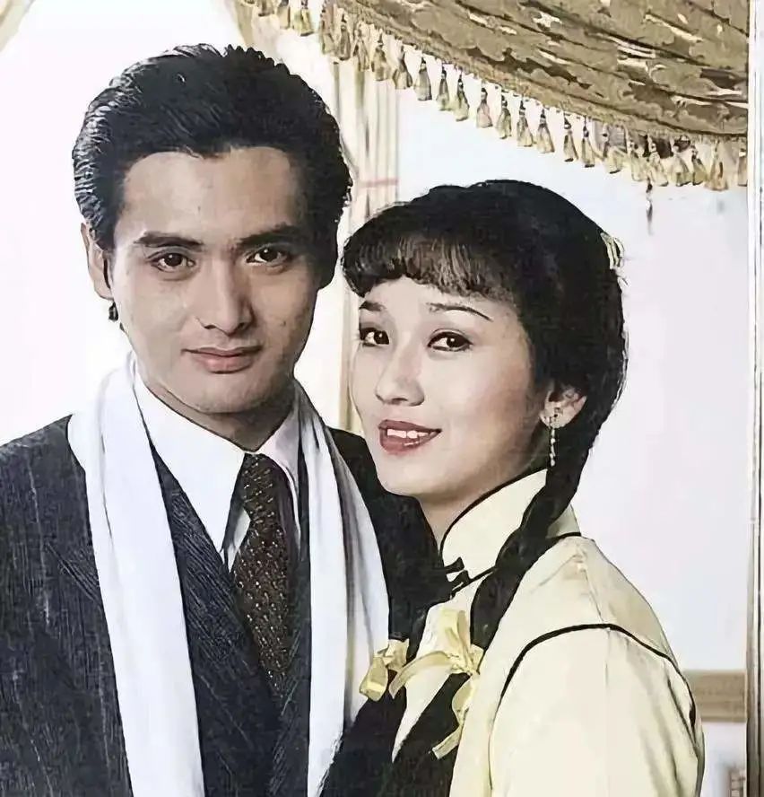 港姐停办一年!细数那些倾国倾城的港姐,是谁惊艳了你的旧时光?