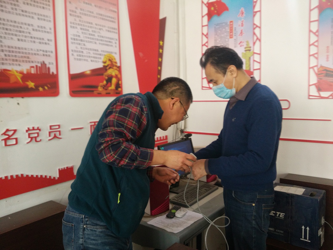 小镇有了电商服务中心!大众报业集团驰援老区开展直播带货