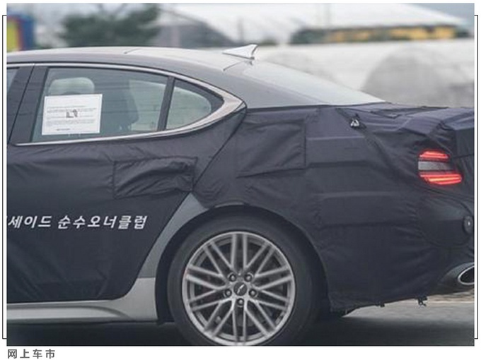 现代新豪华中型车谍照,与宝马3系同级,车尾像奥迪性能车