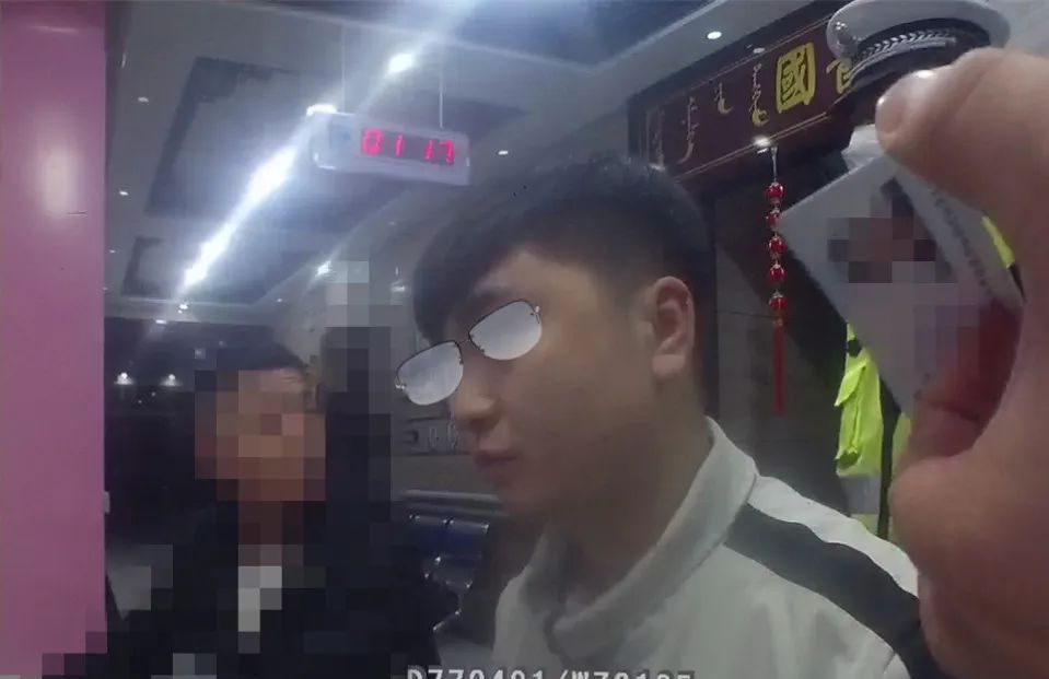 长点心吧!鄂尔多斯交警三次夜查查处交通违法行为4万多起!