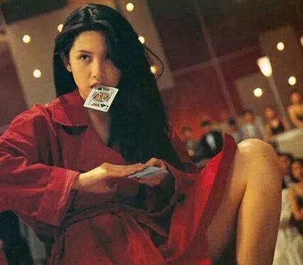 港姐停办一年!细数那些倾国倾城的港姐,是谁惊艳了你的旧时光?