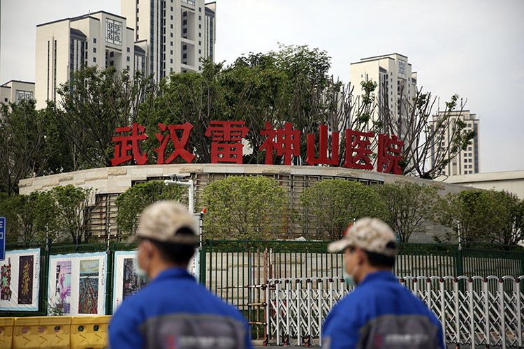 历时67天雷神山患者清零!最后4名重症患者转院