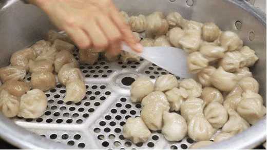 劲爆!魔都美食编辑的私密照流出!