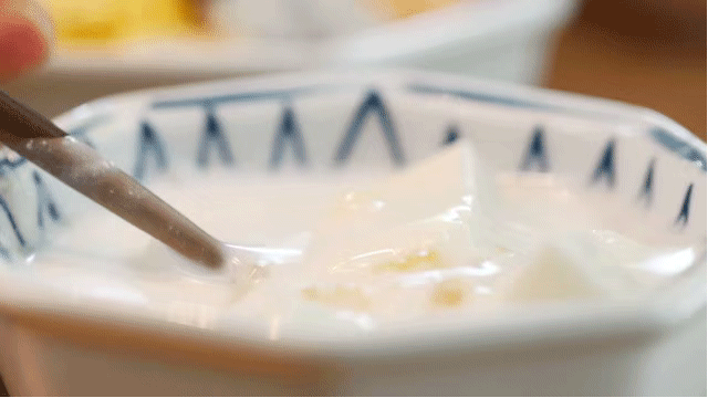 劲爆!魔都美食编辑的私密照流出!