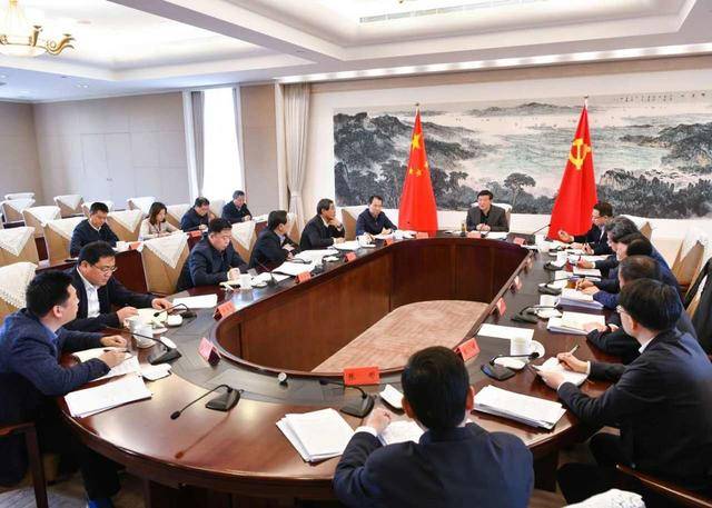 为夺取双胜利提供坚强保证,江苏省委书记对县(市、区)委书记提出新要求