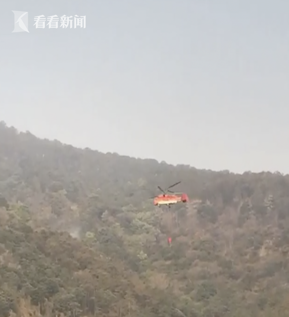 西昌森林火灾仍有明火 今日分三路发起扑火总攻