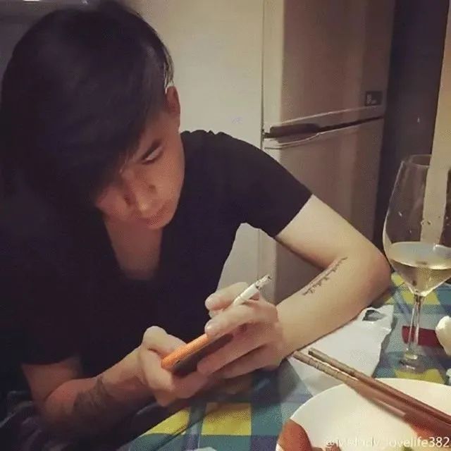 上海富二代赌博欠债400万后烧死孕妻:嫁错人,真的会死