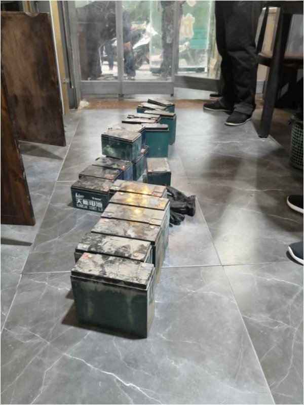 城西派出所破获系列盗窃电动车电瓶案件