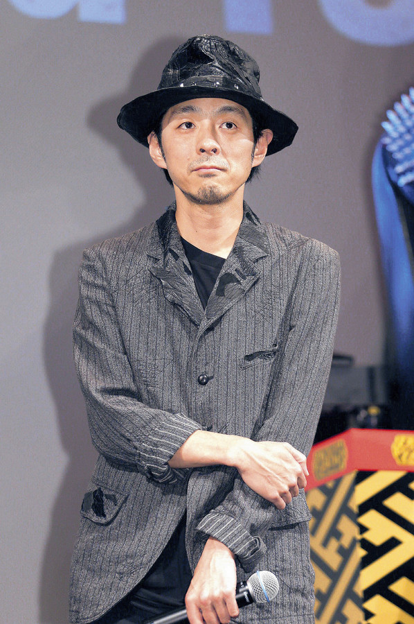 宫藤官九郎确诊新冠肺炎 疑似与同台演员有密切接触