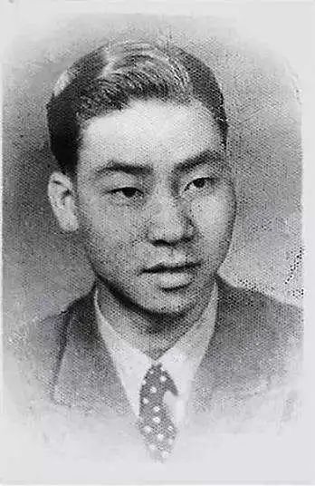 ▲1941年,许渊冲在西南联大读大三