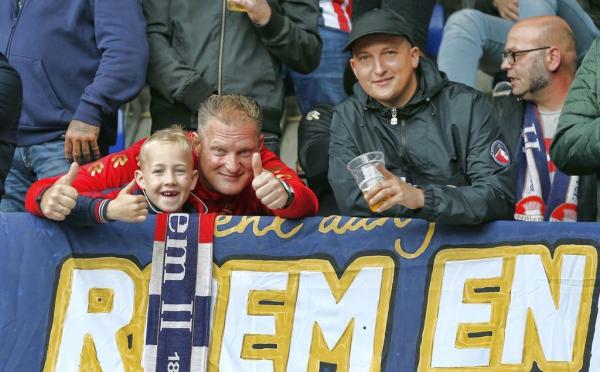 复赛还是取消？这一夜，欧洲足球做好了最坏打