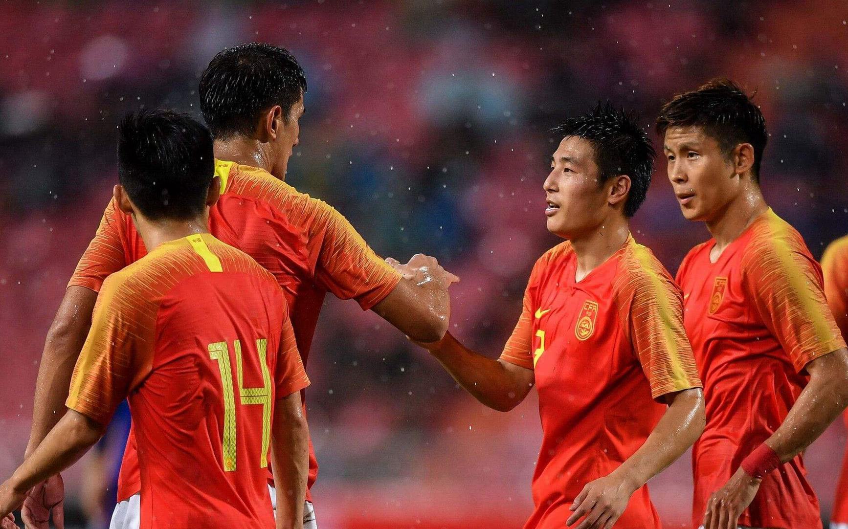 复赛还是取消？这一夜，欧洲足球做好了最坏打