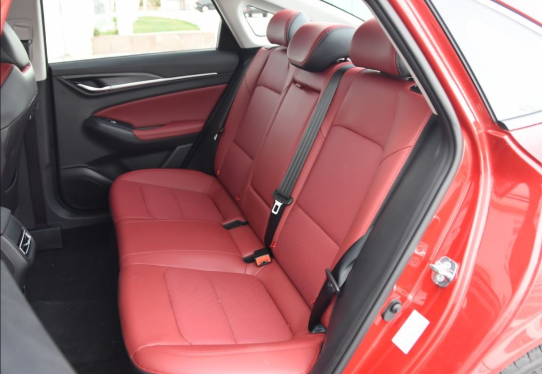 10万元预算,年轻人绝不能错过这4款自主家轿