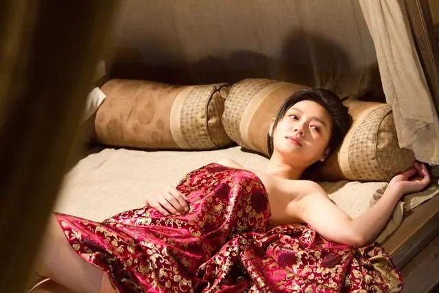 痛失蓝正龙周渝民却抢走汪小菲!大S像杉菜如杂草般逆袭