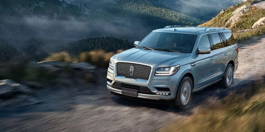 不加价都对不起它的身份!这几款SUV才是真旗舰