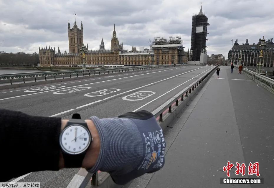 疫情下,英国伦敦威斯敏斯特桥。