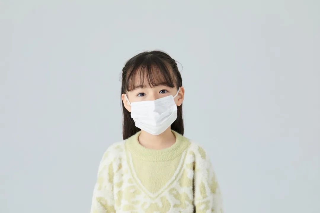 戴成人口罩