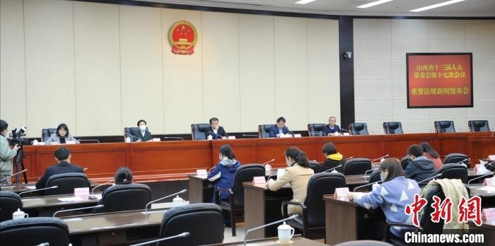 新闻发布会现场。 张林虎 摄