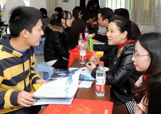 专骗毕业大学生搞传销,恐吓手段令人发指,黑团伙终于宣告覆灭