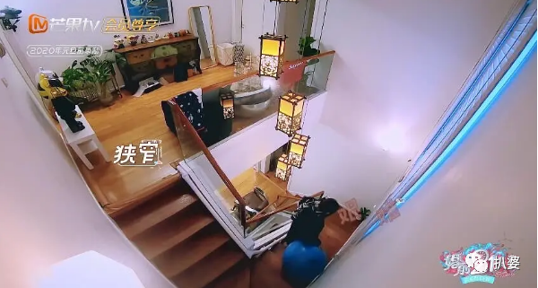 奔着秀恩爱来的,结果她的婚姻却被吐槽让人窒息了