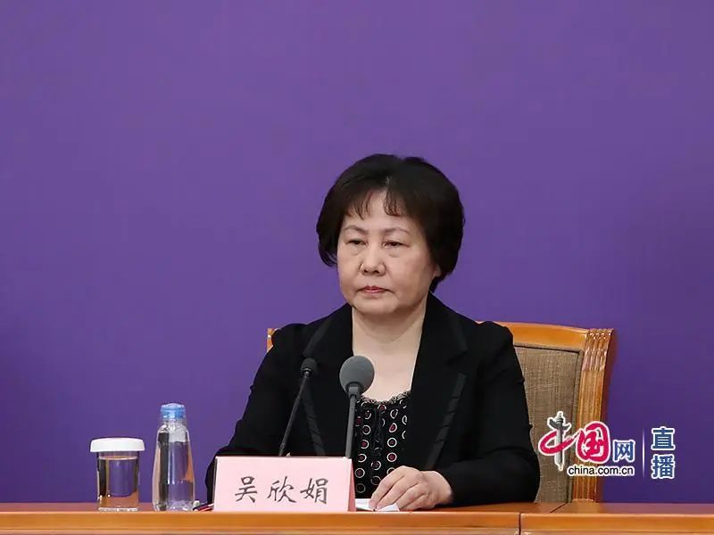 抗击疫情中护理工作发挥怎样的作用?这场发布会向他们致敬
