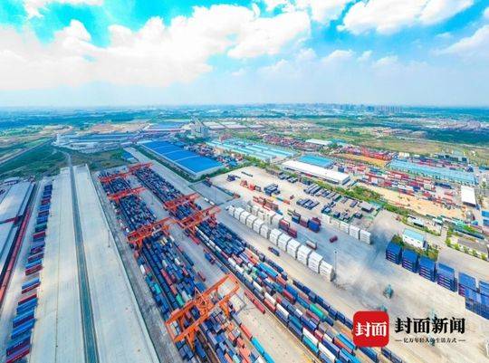 今年首次突破百万大关!成都青白江跨境电商交易量同比增长近21倍
