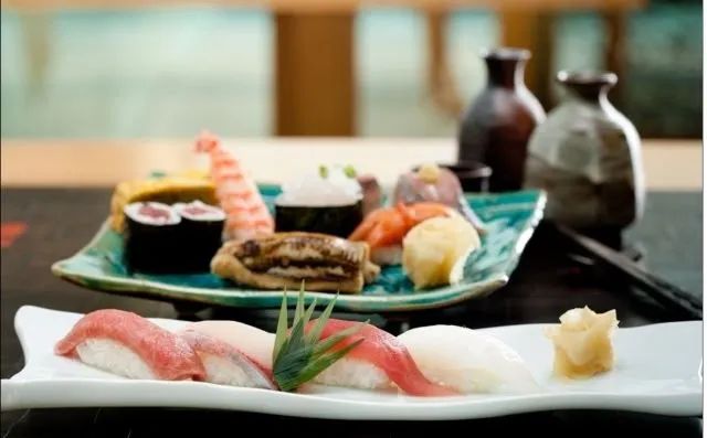 老中医说:人过70无肉不饱!千万别让“健康饮食=粗茶淡饭”骗了您!
