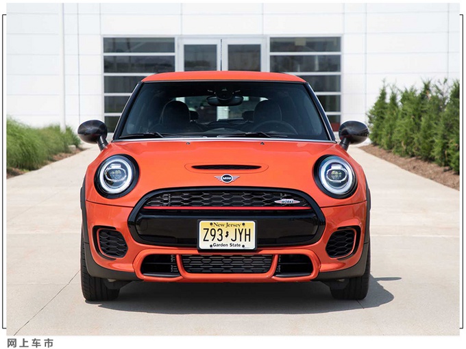 MINI这款小车,搭2.0T+6速手动,尾灯组这项元素人家人爱