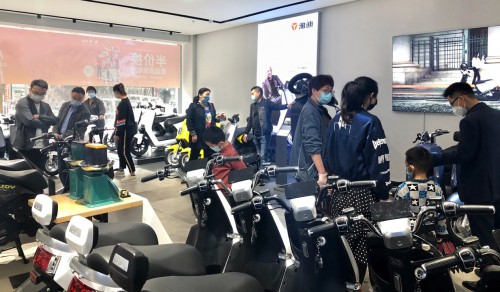 解决出行难题，消费者大赞“一人一车 安心出行骑雅迪”活动