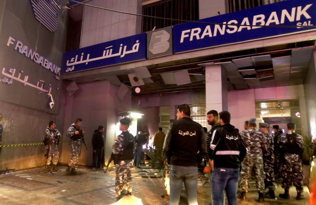 全球战疫：政党、医护、民众、难民：黎巴嫩疫